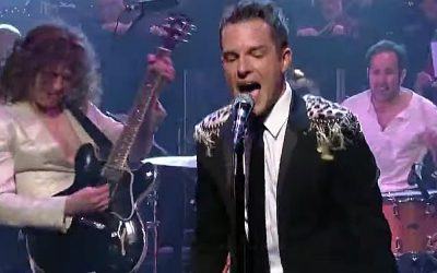 ‘A Dustland Fairytale’: The Killers on Letterman with orchestra