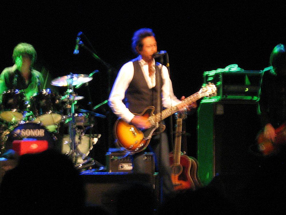 Alejandro Escovedo at Turner Hall in Milwaukee, October 21, 2010