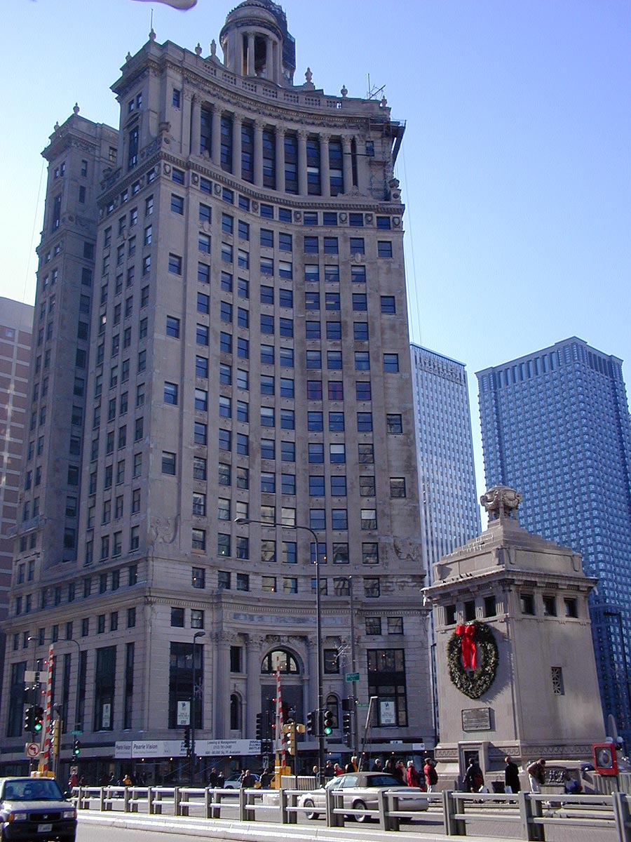 London Guarantee Building (former Stone Container Building) in downtown Chicago, Illinois
