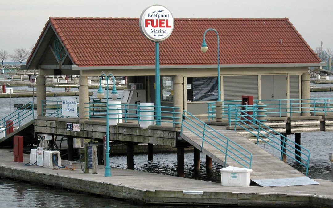 Reefpoint Marina, Racine, Wisconsin: Fuel dock
